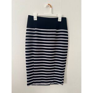 H&M MIDI SKIRT SIZE 6‎